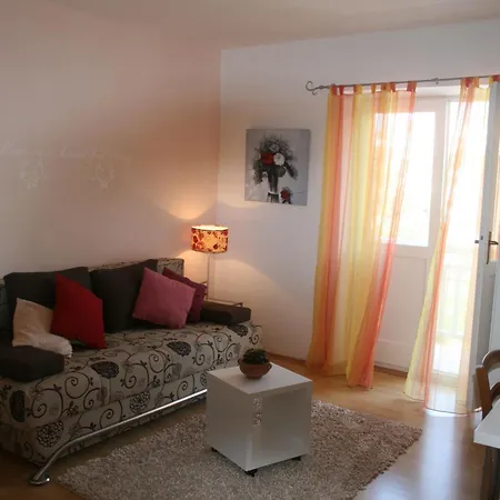 Vila Marinessa Apartment