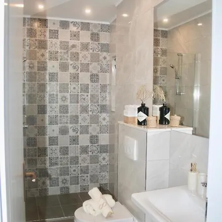 Marinessa Apartman *