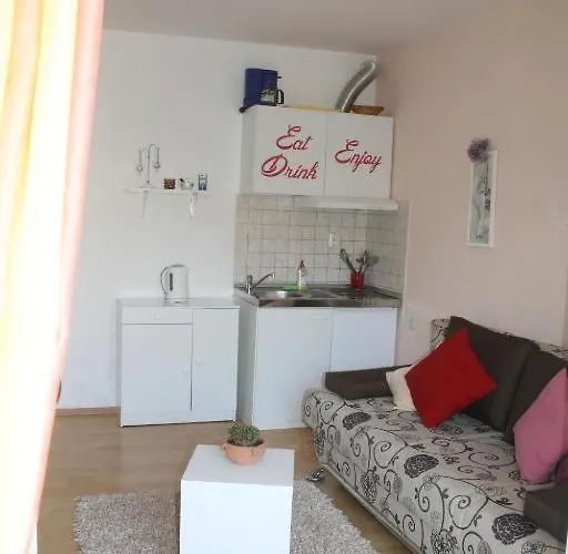 Marinessa Apartament *