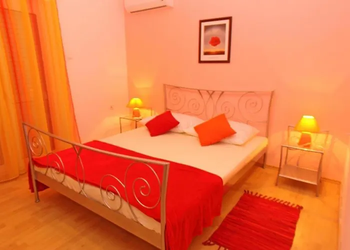 Apartament Marinessa *